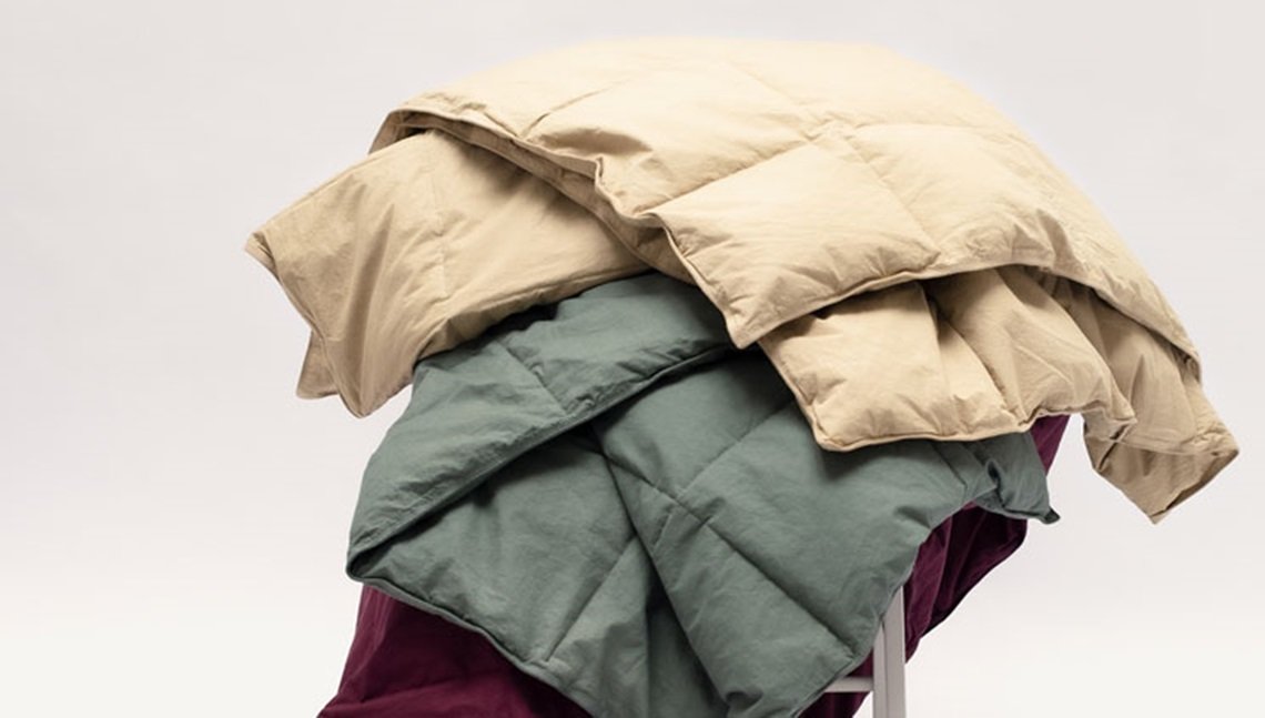 Blankets with 100% recycled down