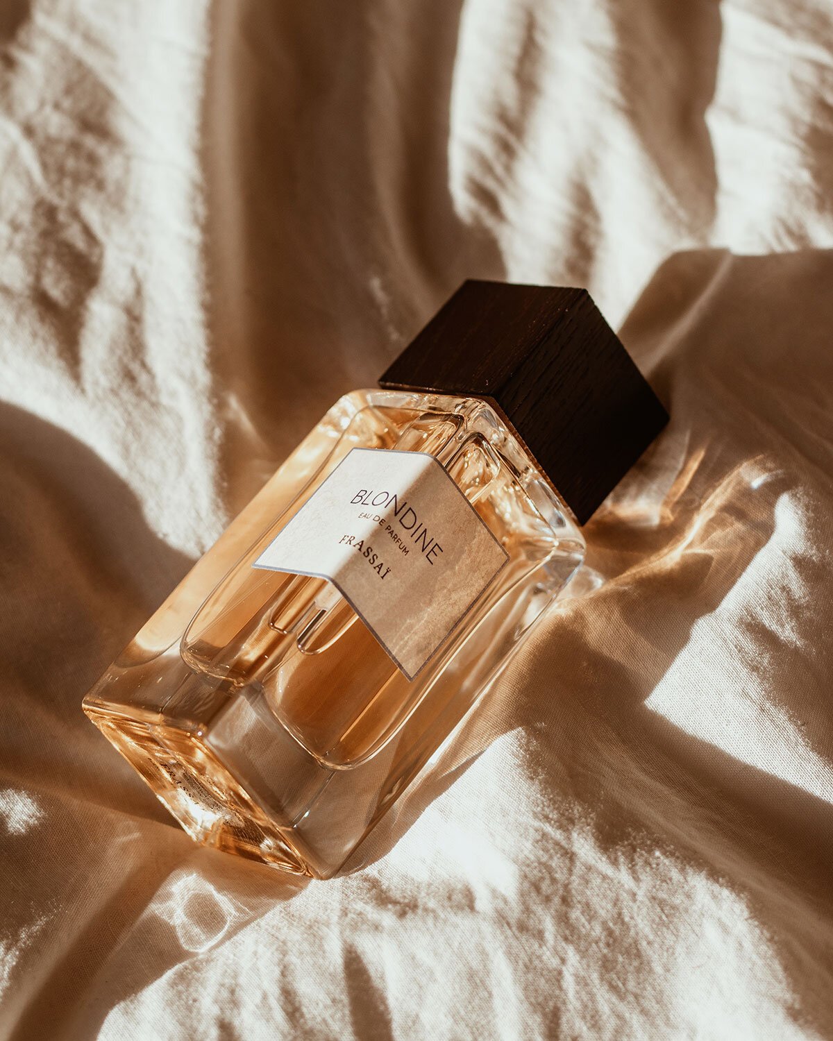 Frassain Blondine Fragrance Perfume Bottle
