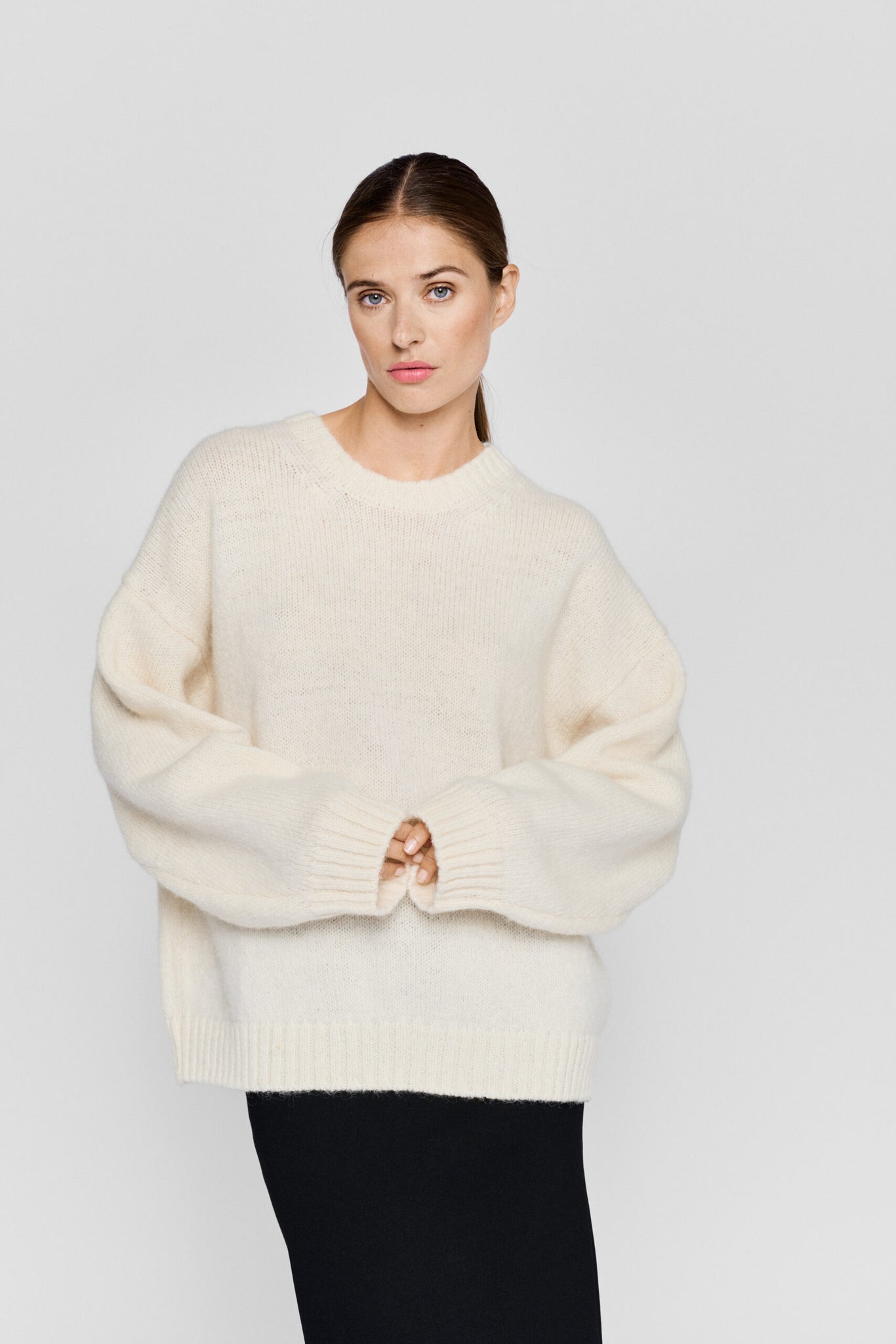 Ire Knitted Sweater - Ivory