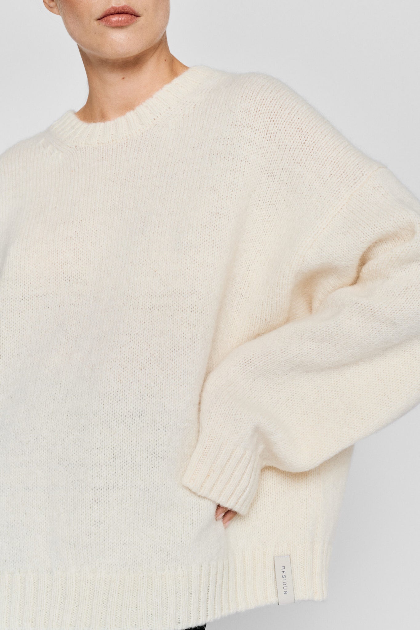 Ire Knitted Sweater - Ivory