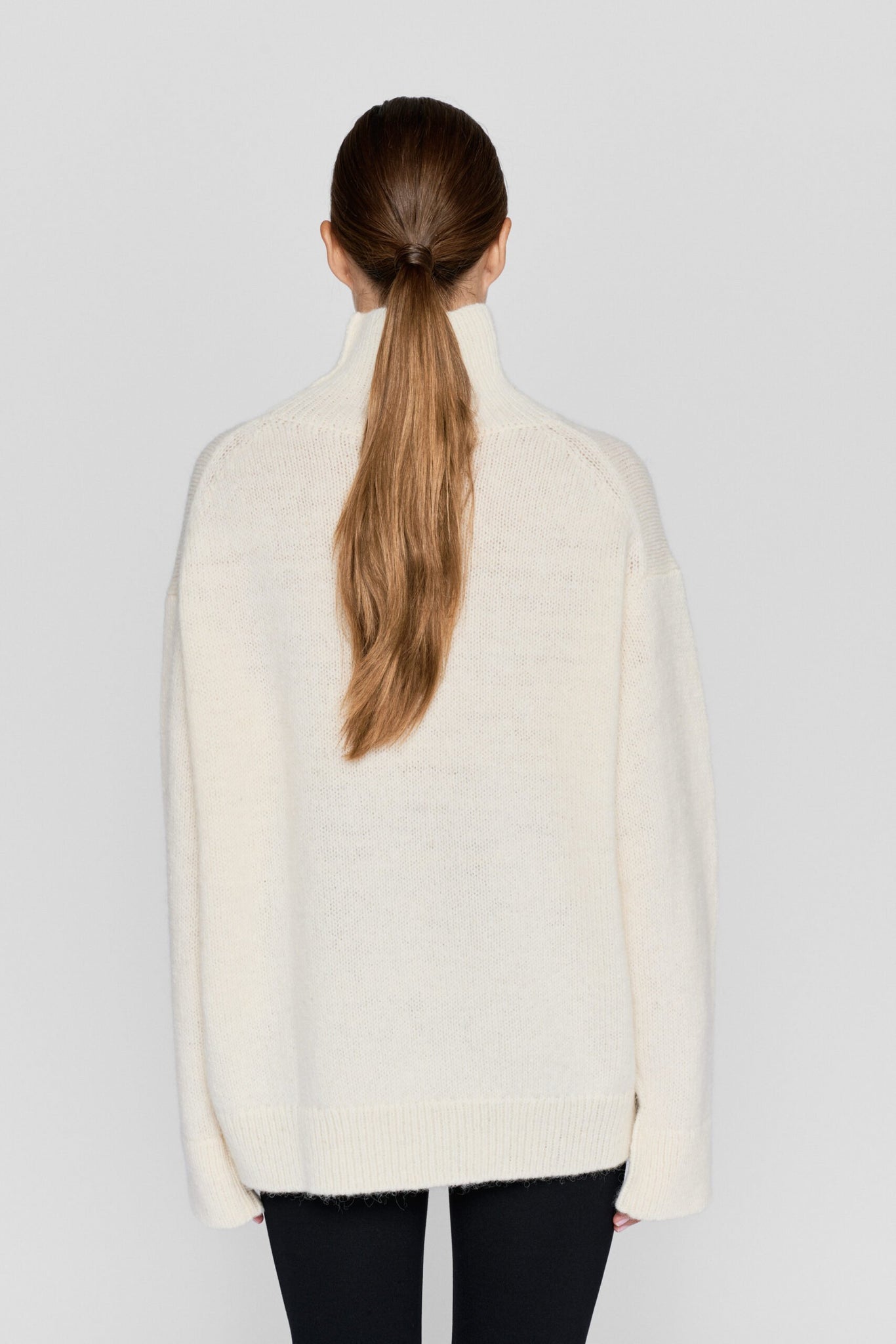 Oma Knitted Turtleneck - Ivory