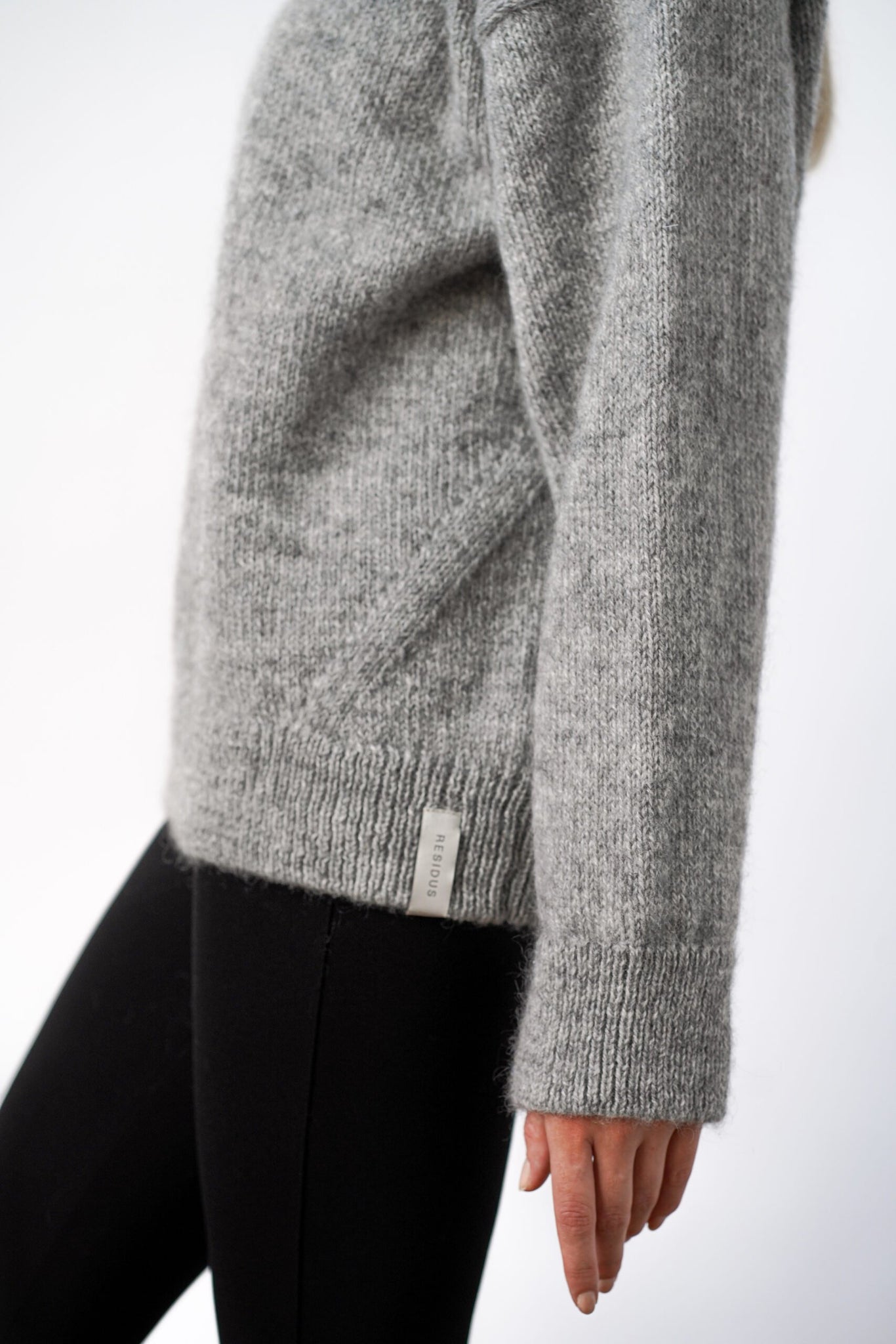 Oma Knitted Turtleneck - Grey