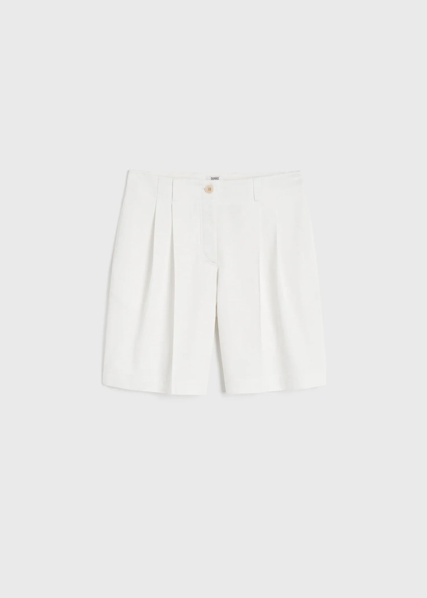 Relaxed Chino Shorts (White)