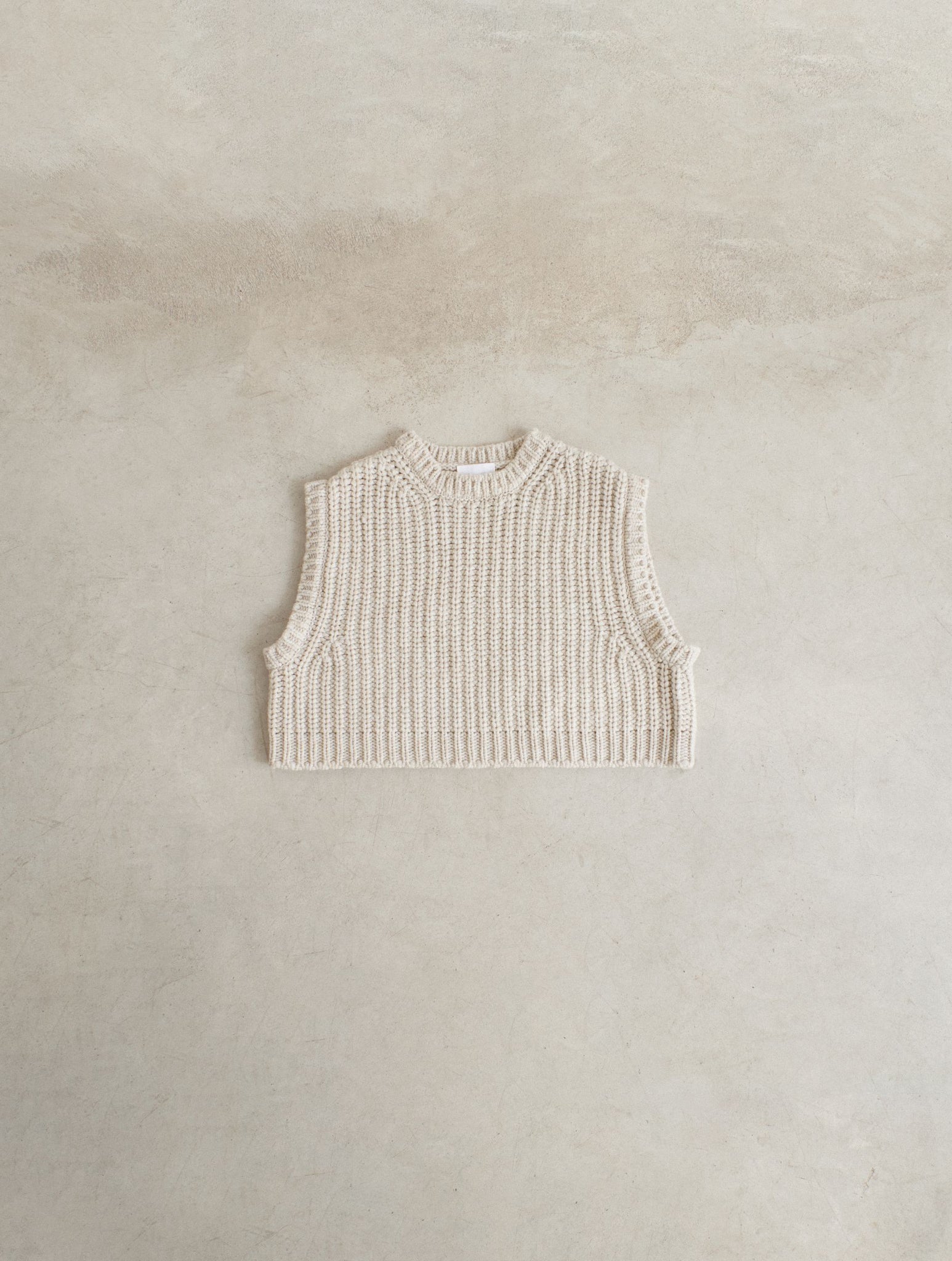 Cashmere knitted  chunky vest