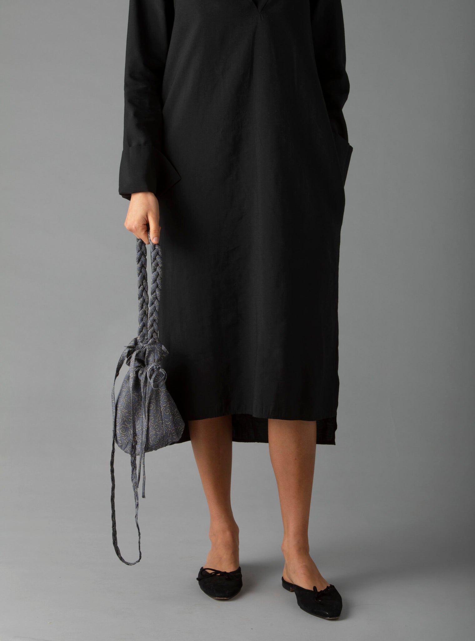 Damyanti Braided Silk Sari Pouch – Dark Grey